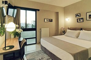 In-room safe, desk, laptop workspace, blackout drapes - Athens Iris Hotel (Athens)