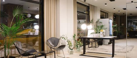 Meeting facility