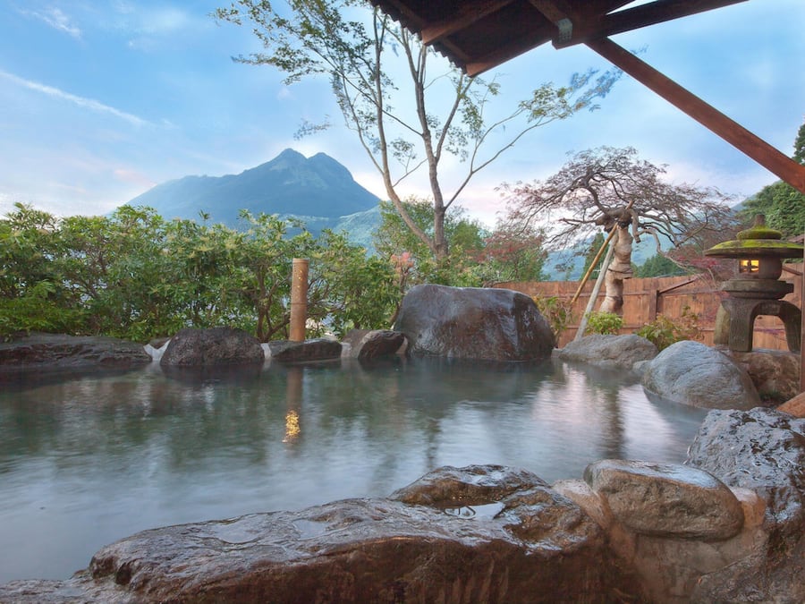 Ensemble douche/baignoire, baignoire relaxante profonde