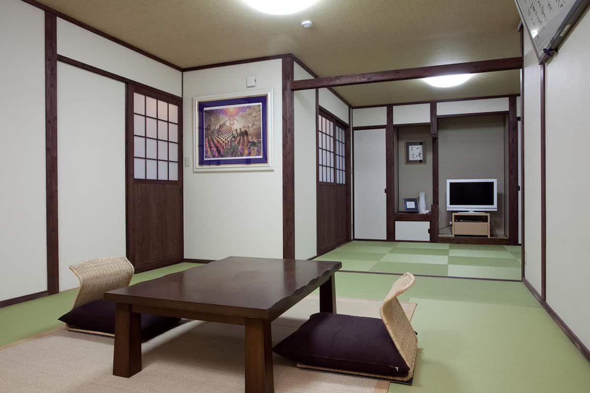 Superior Japanese Style Room with Private Open-air Bath, Annex Building | Minibar, in-room safe, individually decorated, soundproofing