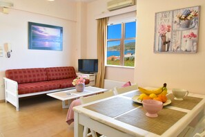 Dining - Apartment Andros - Lasia (ΑΝΔΡΟΣ)