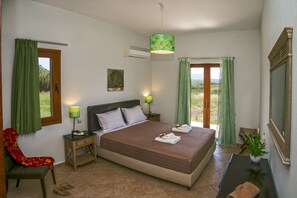 2 室のベッドルーム、デスク、アイロン / アイロン台、WiFi (無料)