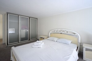 2 habitaciones y caja de seguridad en la habitación