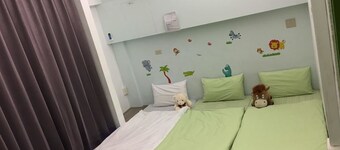 Mr. Red Tea B&B - Hostel