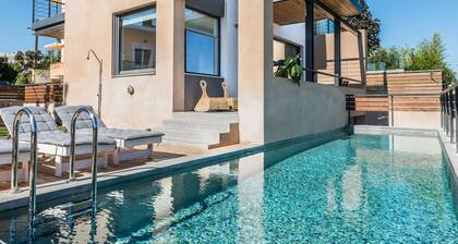 Happy Villa. Uusi hämmästyttävä 300sqm huvila lähellä Hania (lämmitetty uima-allas)