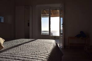 2 bedrooms, iron/ironing board, internet, bed sheets - Andromeda Mykonos Villas-Queen Suite (Μύκονος)