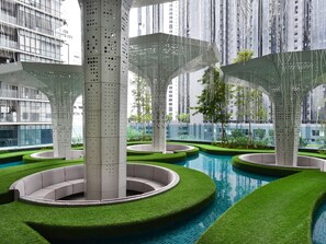 Garden view - OYO Home 1065 Fancy 2BR Arte Plus (Ampang)