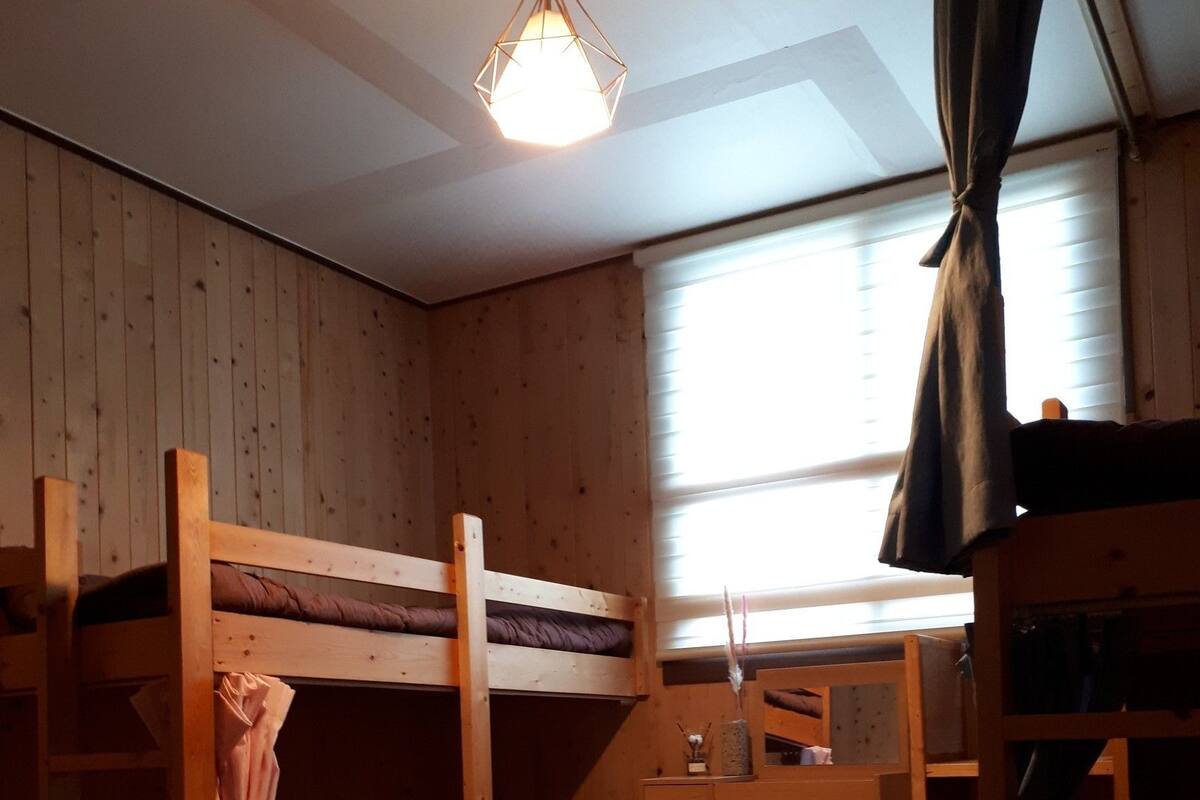 Dormitorio compartido, solo para mujeres (Darak Movie theater Free-use 8pm) | Wifi gratis
