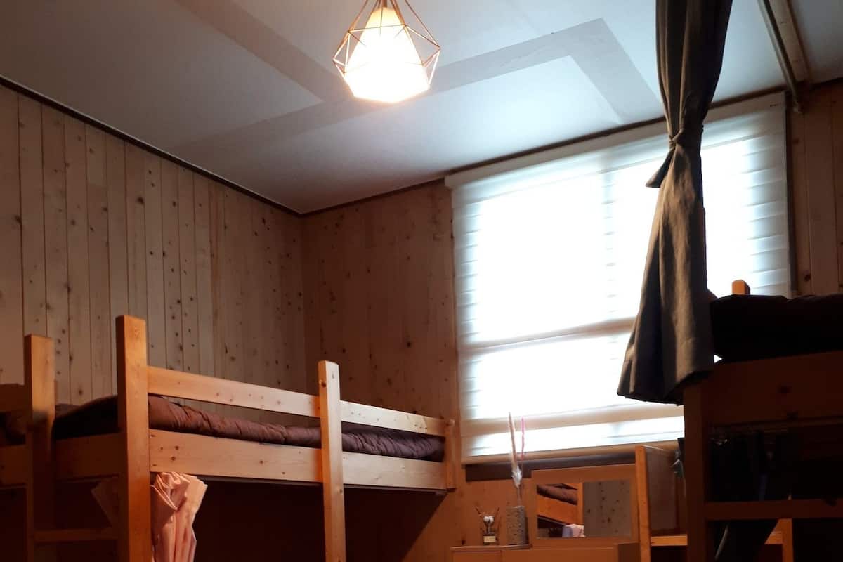 Dormitorio compartido, solo para mujeres (Darak Movie theater Free-use 8pm) | Wifi gratis
