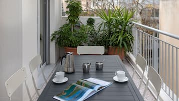Apartment, 2 Bedrooms, Patio | Terrace/patio