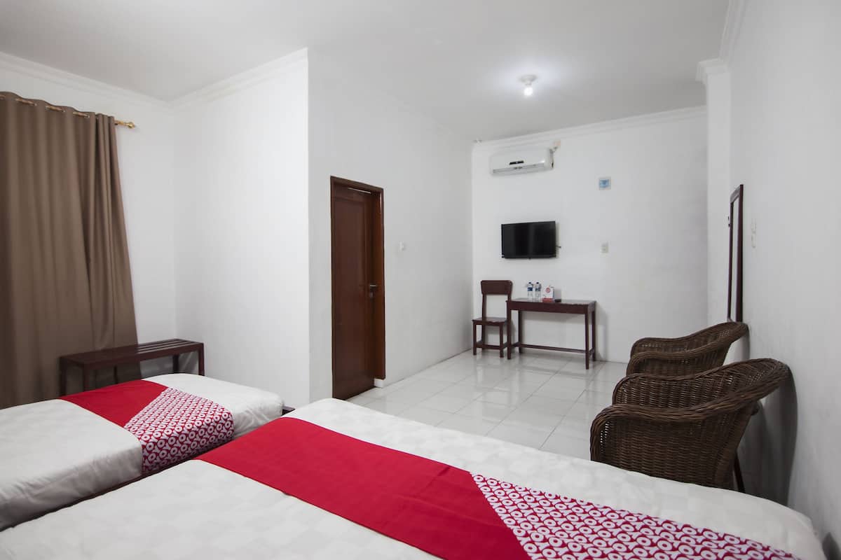 1 habitación, escritorio, wifi gratis y ropa de cama