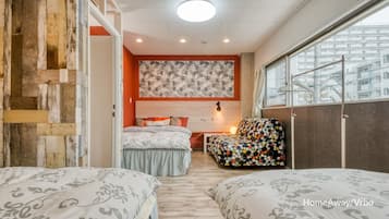 3 bedrooms, iron/ironing board, travel crib, free WiFi