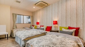 3 bedrooms, iron/ironing board, travel crib, free WiFi
