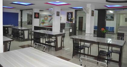 Hotel Sai Palace