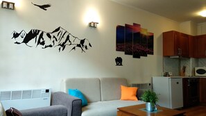 LCD TV, DVD player - Apartment Pine Tree 3 - B3 (Банско)