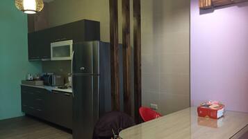 Fridge, electric kettle