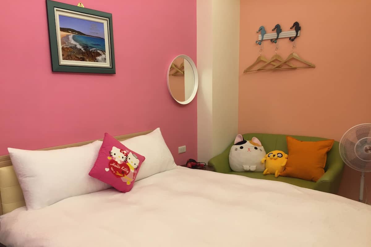 Wifi gratis y ropa de cama