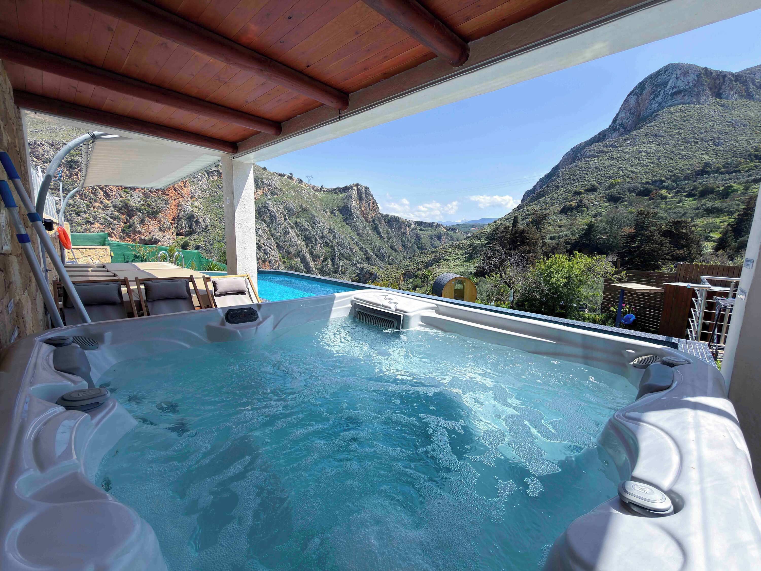 Bain à remous extérieur