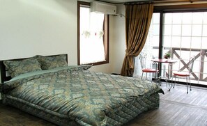 Double Room (Pulbeolraesori)