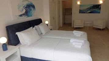 5 slaapkamers, een kluis op de kamer, een bureau