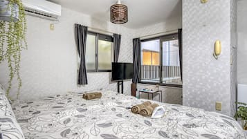 1 dormitori, planxa i posts de planxar, wifi gratuïta i roba de llit