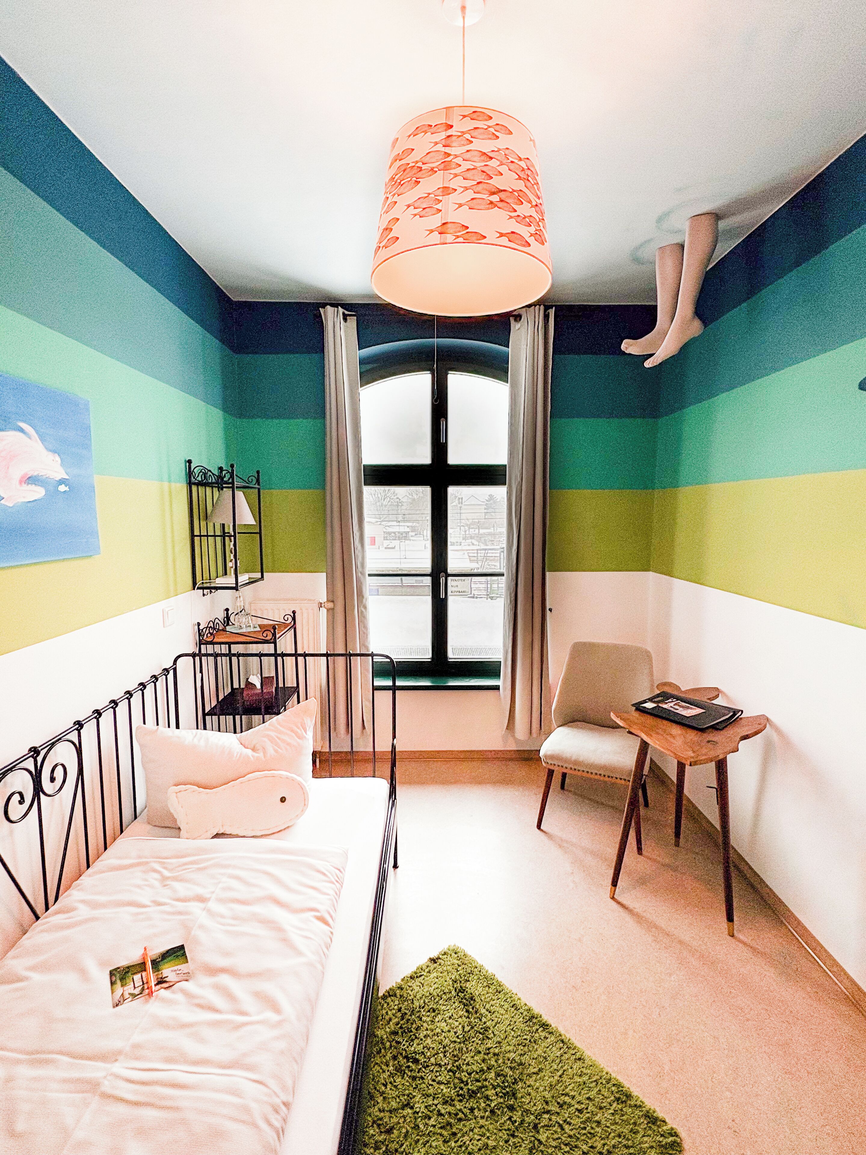 Chambre Simple Design (Unter Wasser / Ohne Dusche)