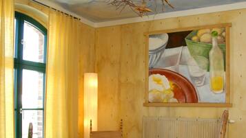 Design-Doppelzimmer (Spreewald a la carte) | Individuell dekoriert, individuell eingerichtet, VerdunkelungsvorhÀnge