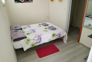 3 habitaciones, caja de seguridad en la habitación y acceso a internet 