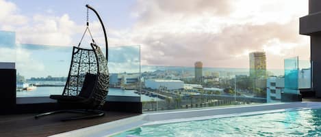 Piscina na cobertura