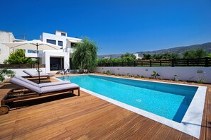 Pool - Seametry Villa (Νεροκουρος)