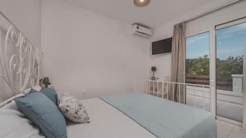 2 Schlafzimmer, Zimmersafe, Bügeleisen/Bügelbrett, Reisekinderbett