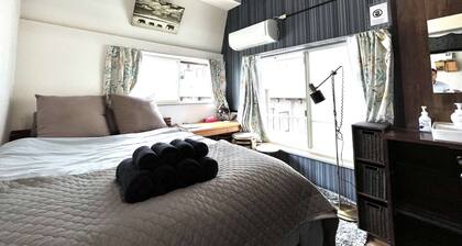 Home WIFI & Compact & Tranquil Apt with LOFT!