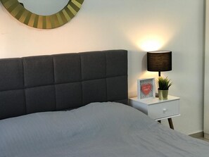 1 bedroom, WiFi, bed sheets