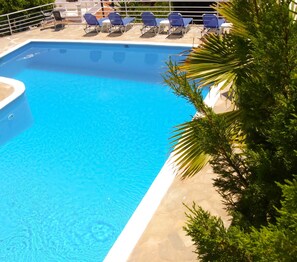 Outdoor pool - Sea view studio (Άγιος Γόρδιος)