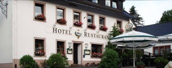 Hotel und Restaurant Zwicker in Bleialf