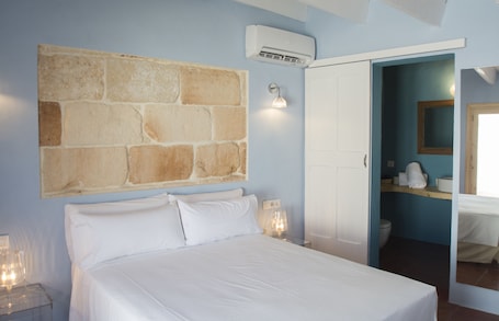 Suite, 1 letto king, idromassaggio | Insonorizzazione, Wi-Fi gratuito, lenzuola. Rifugio Azul