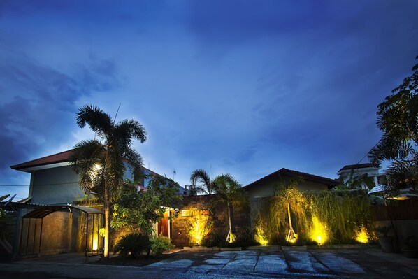 Front of property – evening/night