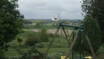 Área de juegos infantiles al aire libre