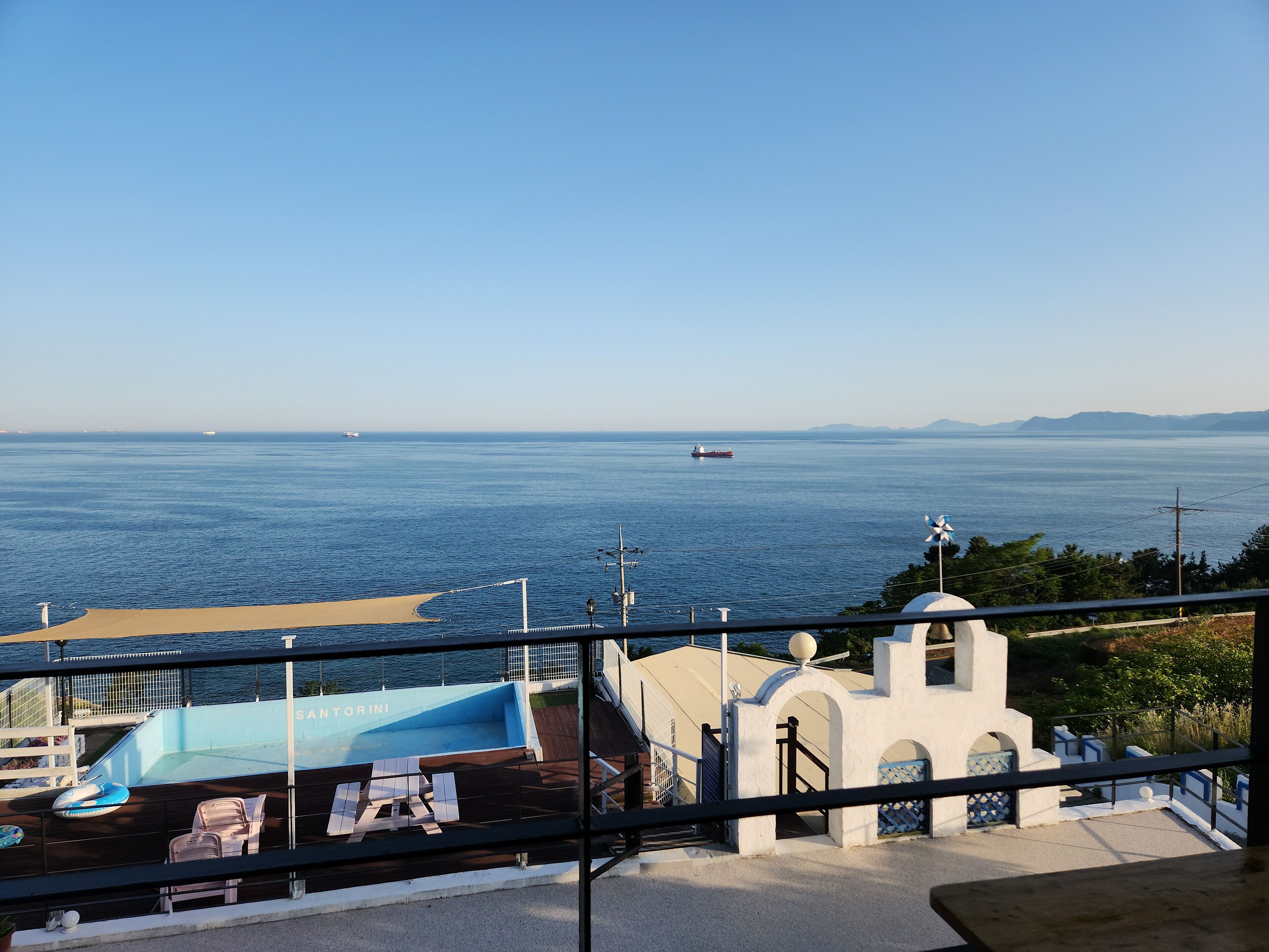 Mặt tiền nơi lưu trú