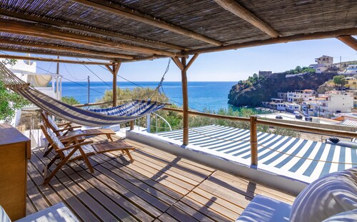 The coziest seaview lounge in South Crete!