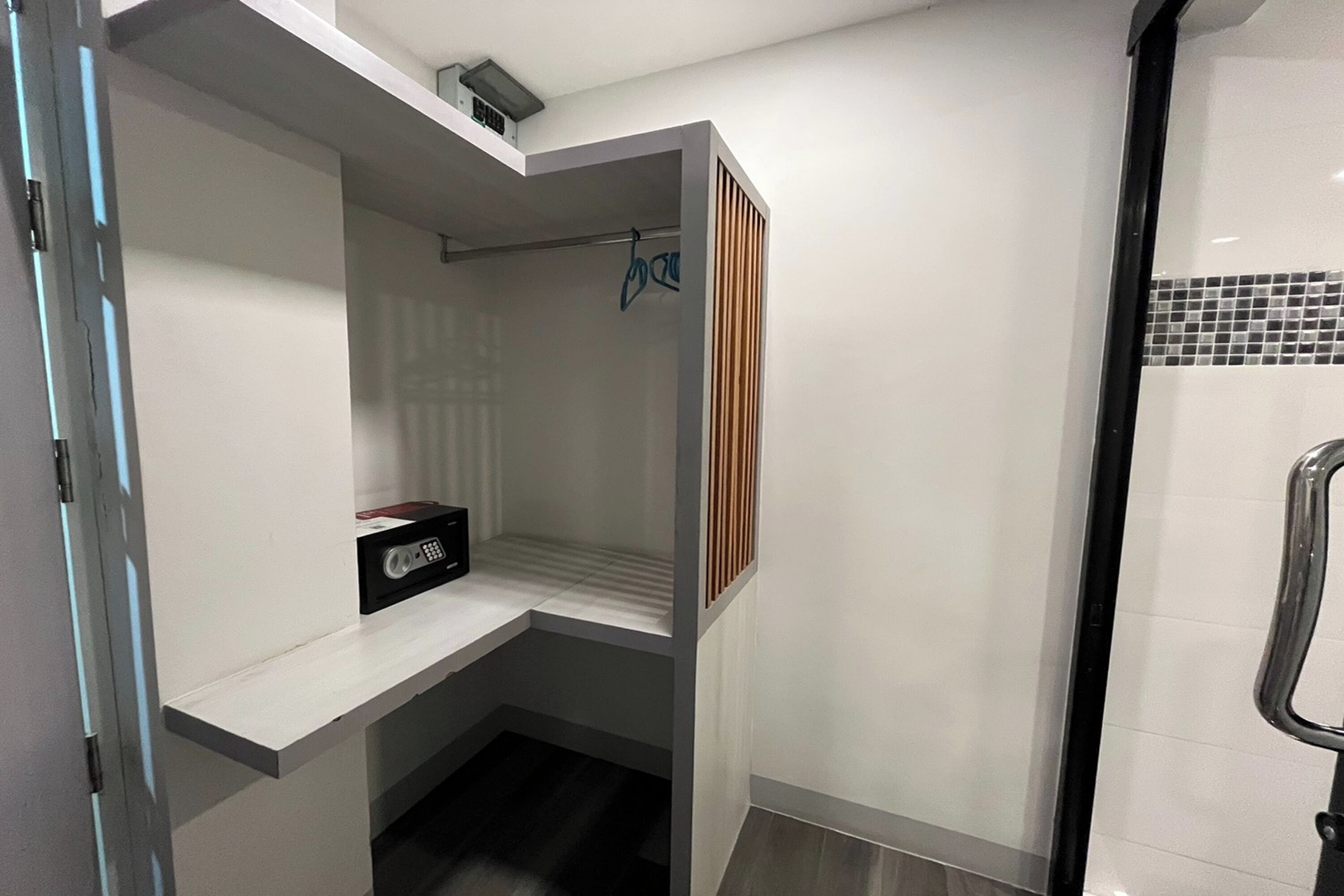 Dobbeltrom – deluxe | Sengetøy av topp kvalitet, safe på rommet og skrivebord