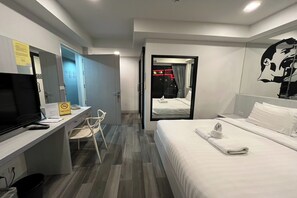 Deluxe Double Room - Frankie's Inn (Pattaya)