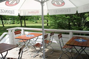 Terrace/patio - Hotel Wörth (Woerth an der Isar)