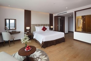 Room - Regalia Gold (Nha Trang)