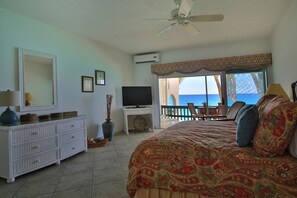 3 bedrooms, WiFi - Acadia Lovely Oceanfront, 1 to 3 Bedroom Condo is Located on the Cliffs of Cupecoy (Lowlands)
