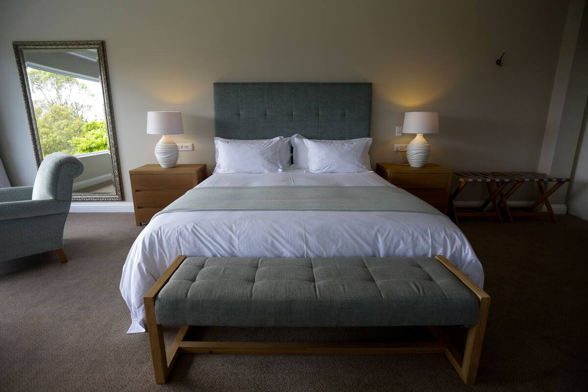 In-room safe, desk, free WiFi, bed sheets