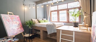 Better Moon Guesthouse