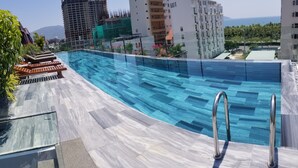 Infinity pool - Sekong Apartment (Da Nang)