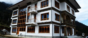 Hotel Kuenphen Norbuding