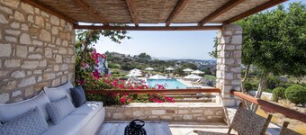 Sand Key Villa 1 - A beautiful cycladic residence 400m from the beach